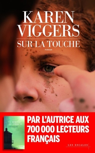 Couverture du livre ~ Sur la touche